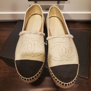 White and black canvas Chanel Espadrilles size 39
